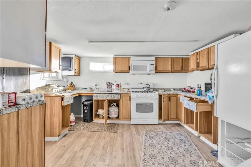 Additional image 64 of 5048 Godwin Rd, 29 Palms, CA 92277