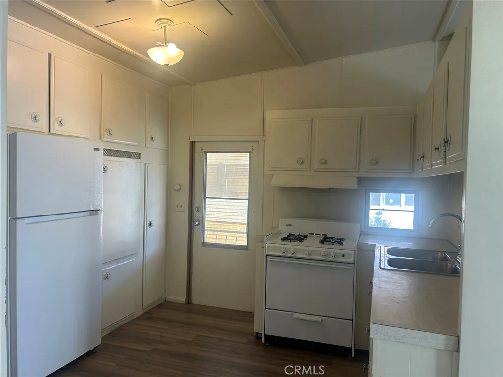 Additional image 27 of 914 W Johnston Ave, Hemet, CA 92543