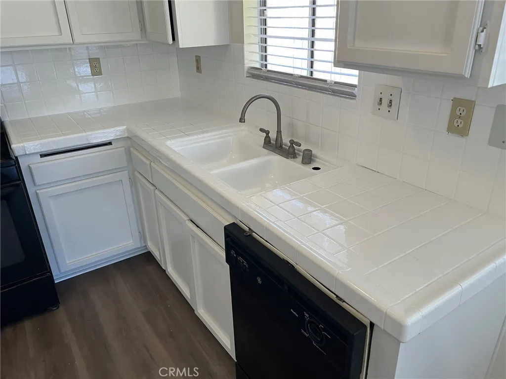 Additional image 5 of 10643 Redwood Ave, Hesperia, CA 92345