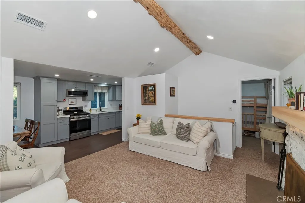 Additional image 6 of 687 Spring Dr., Cedarpines Park, CA 92322