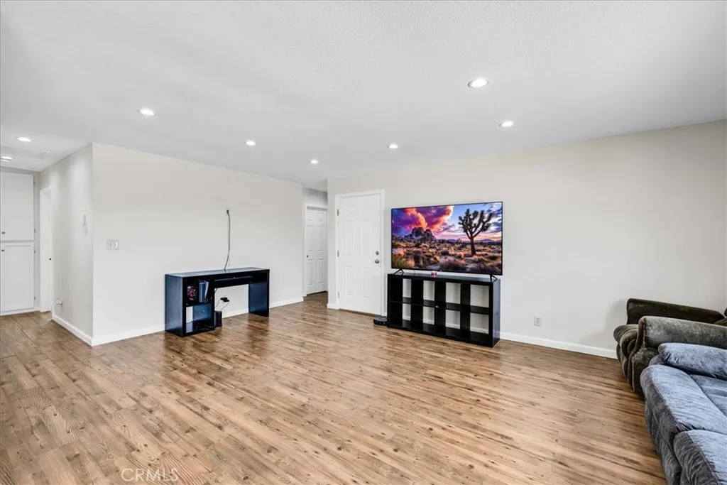 Additional image 10 of 58331 Caliente Street, Yucca Valley, CA 92284