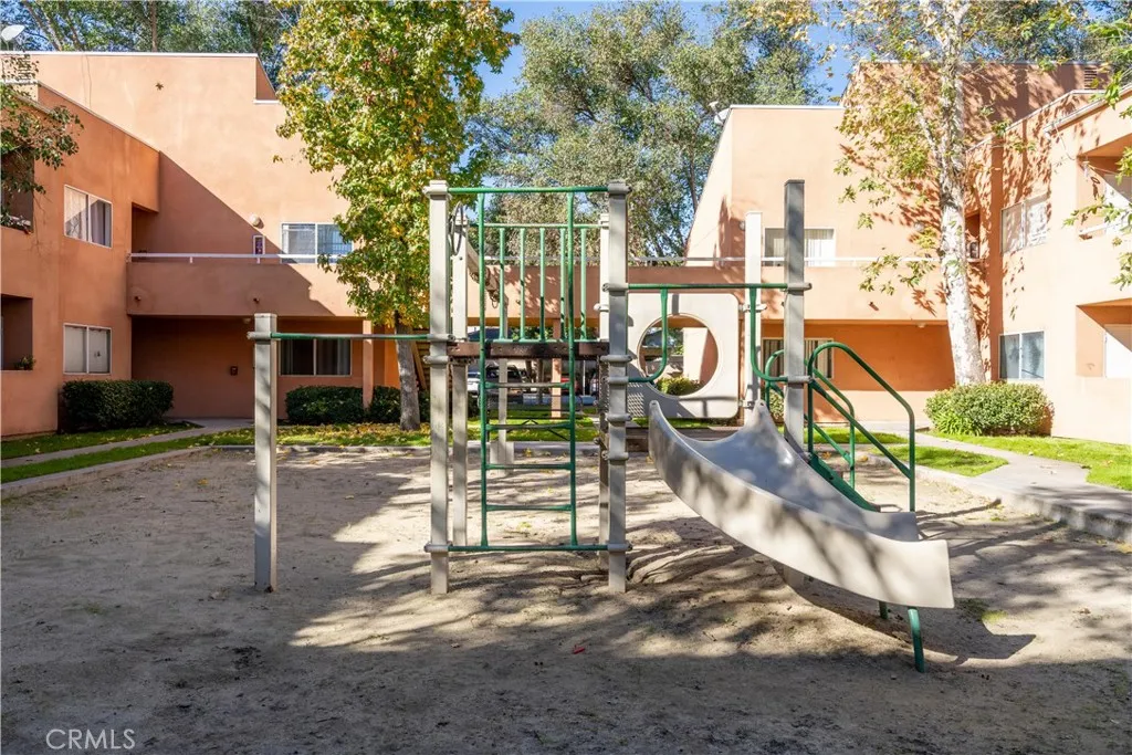 Additional image 19 of 12601 Van Nuys Blvd Unit 237, Pacoima, CA 91331