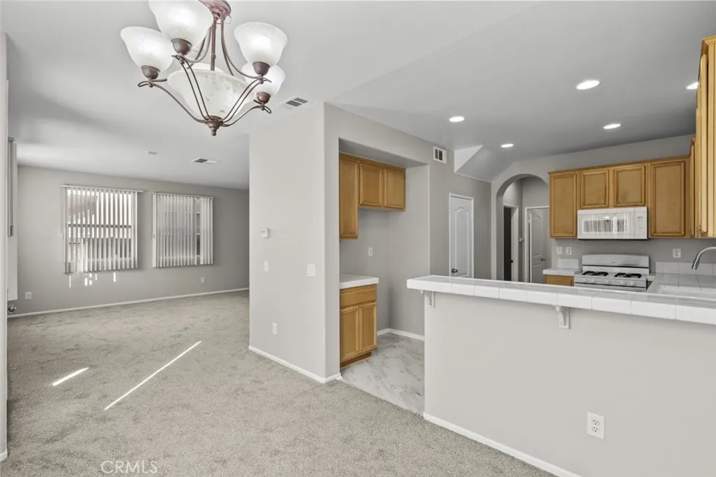 Additional image 46 of 14323 Moon Valley Street, Victorville, CA 92394