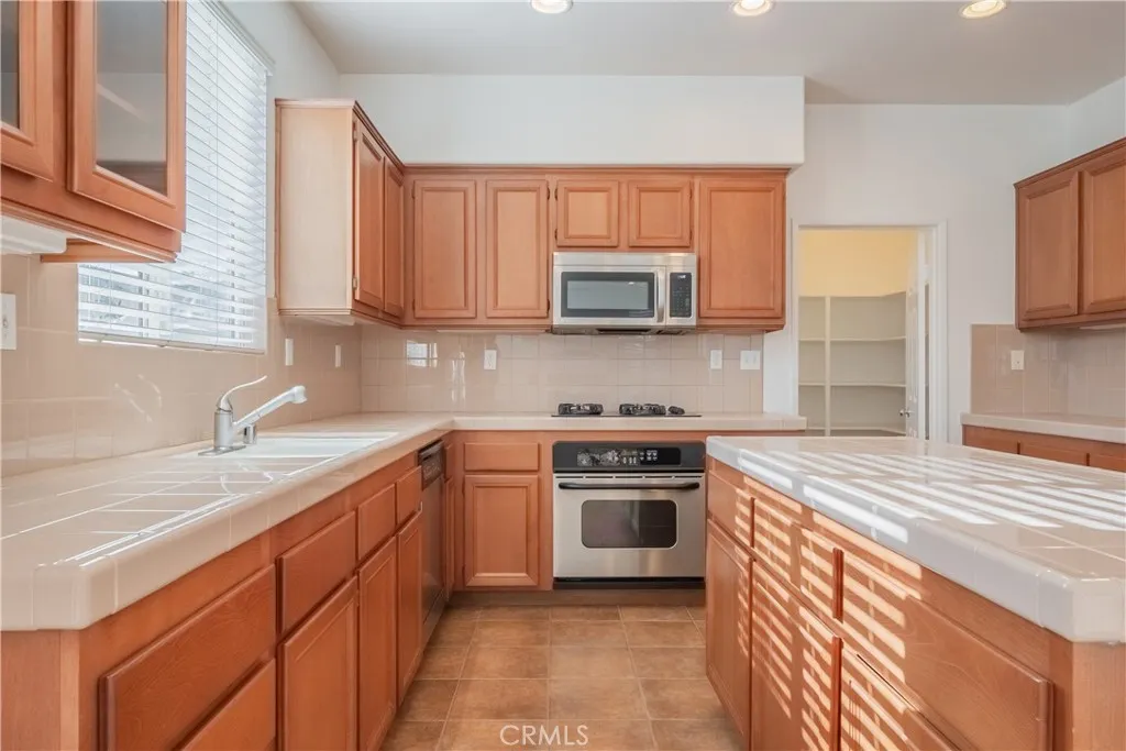 Additional image 42 of 4863 Yale Street, Montclair, CA 91763