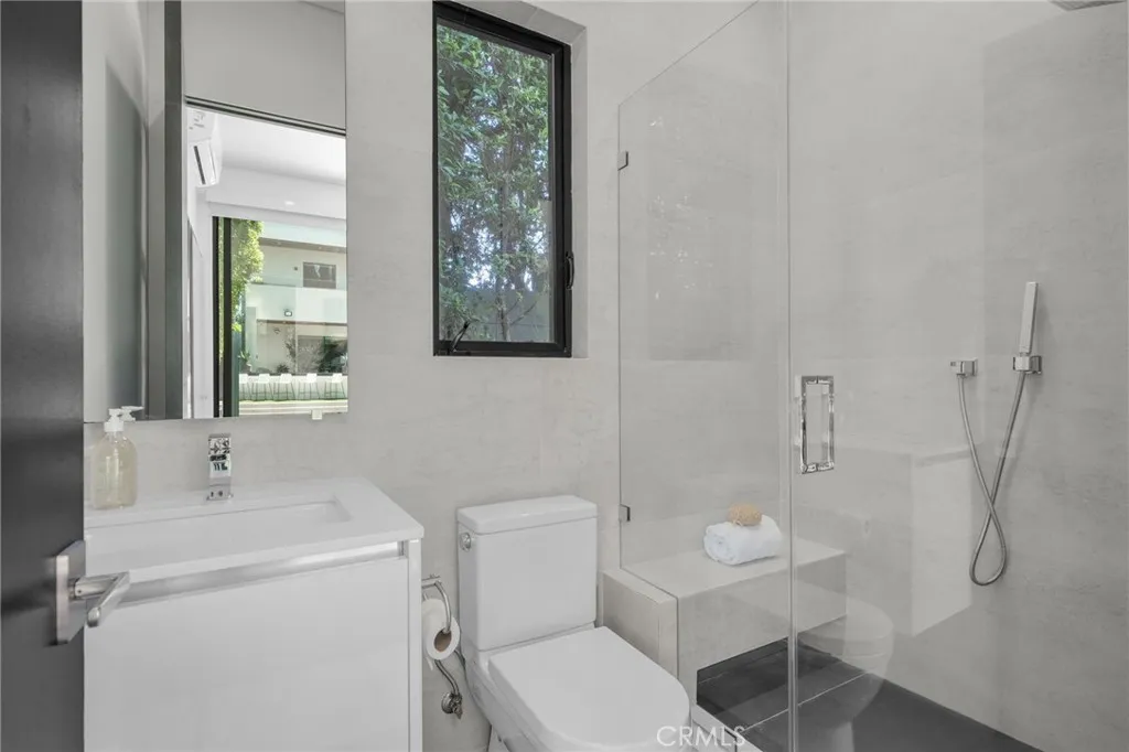 Additional image 54 of 15231 Greenleaf Street, Sherman Oaks, CA 91403