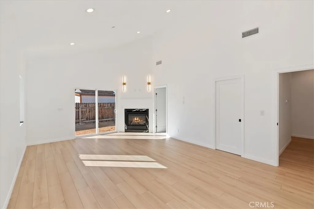 Additional image 23 of 304 San Anselmo, Big Bear City, CA 92314