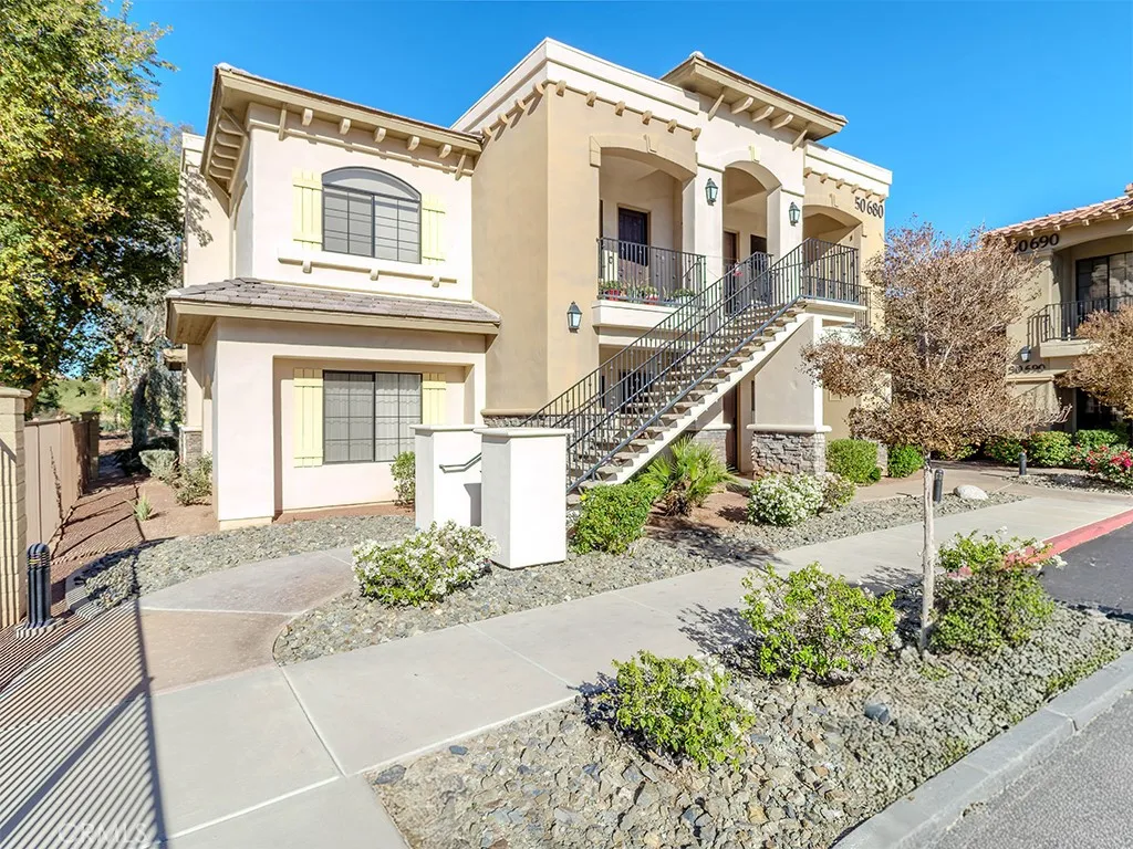 Additional image 3 of 50680 Santa Rosa Plz Unit 8, La Quinta, CA 92253