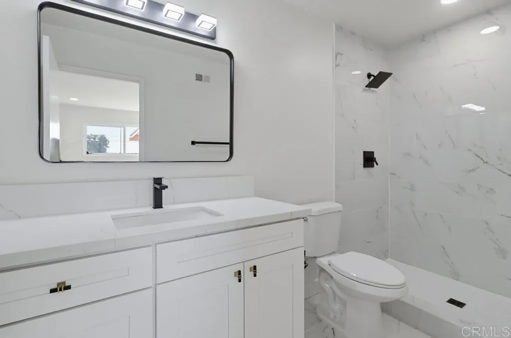 Additional image 37 of 421 Locdel Court, Chula Vista, CA 91911