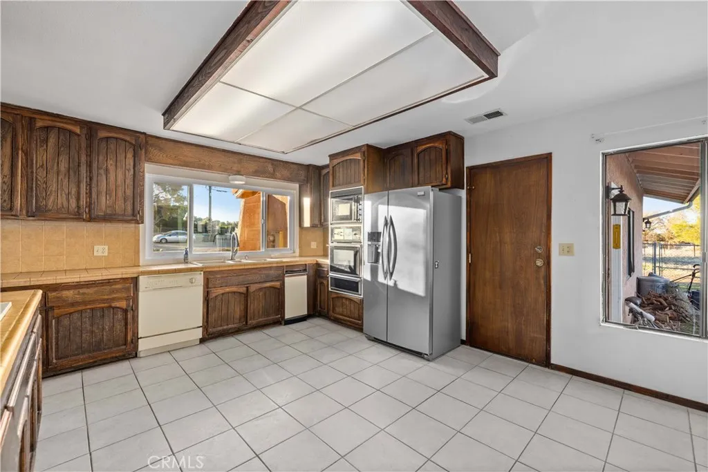 Additional image 52 of 40830 W 43rd Street, Palmdale, CA 93551
