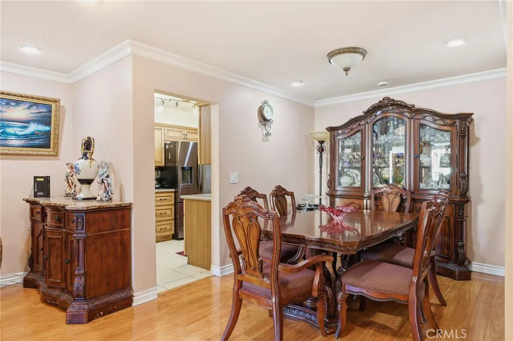 Additional image 5 of 15010 Victory Blvd Unit 101, Van Nuys, CA 91411