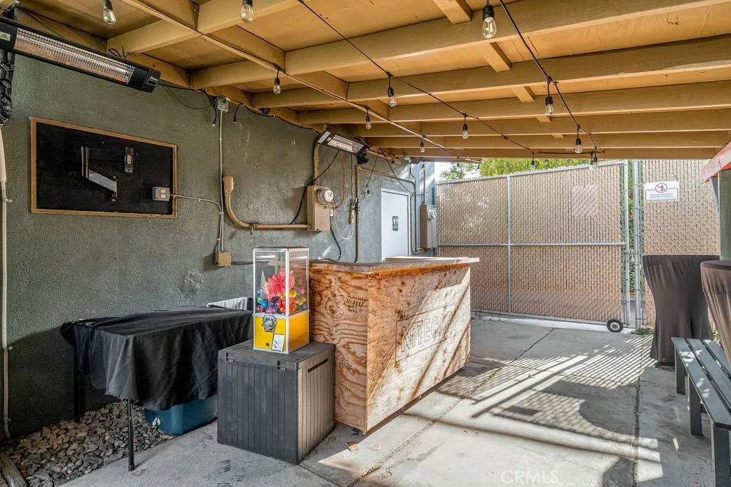 Additional image 12 of 2200 W Burbank Boulevard, Burbank, CA 91506