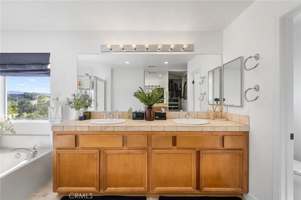 Additional image 85 of 21174 Lone Star Way, Saugus, CA 91390