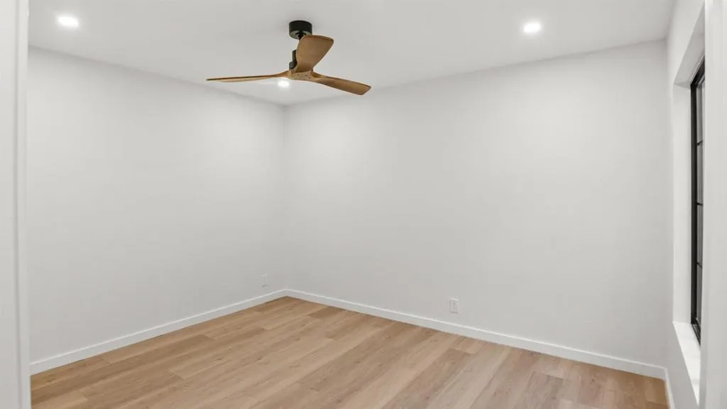 Additional image 49 of 15662 Via Calanova, San Diego, CA 92128