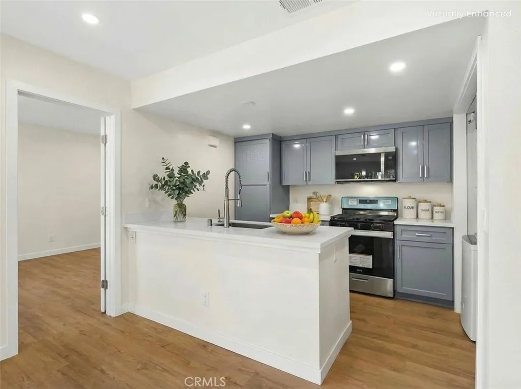 Additional image 46 of 10237 De Soto Unit A, Chatsworth, CA 91311