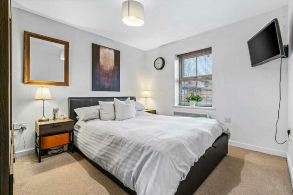 Additional image 3 of Dellsome Lane, North Mymms, AL9