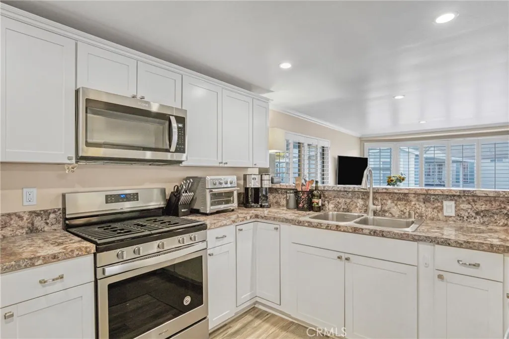 Additional image 26 of 4201 Topanga Canyon Blvd Unit 147, Woodland Hills, CA 91364