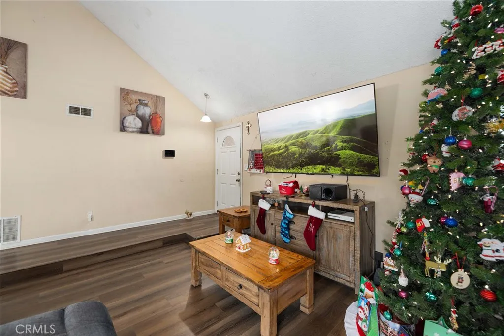 Additional image 35 of 44627 11th St E, Lancaster, CA 93535