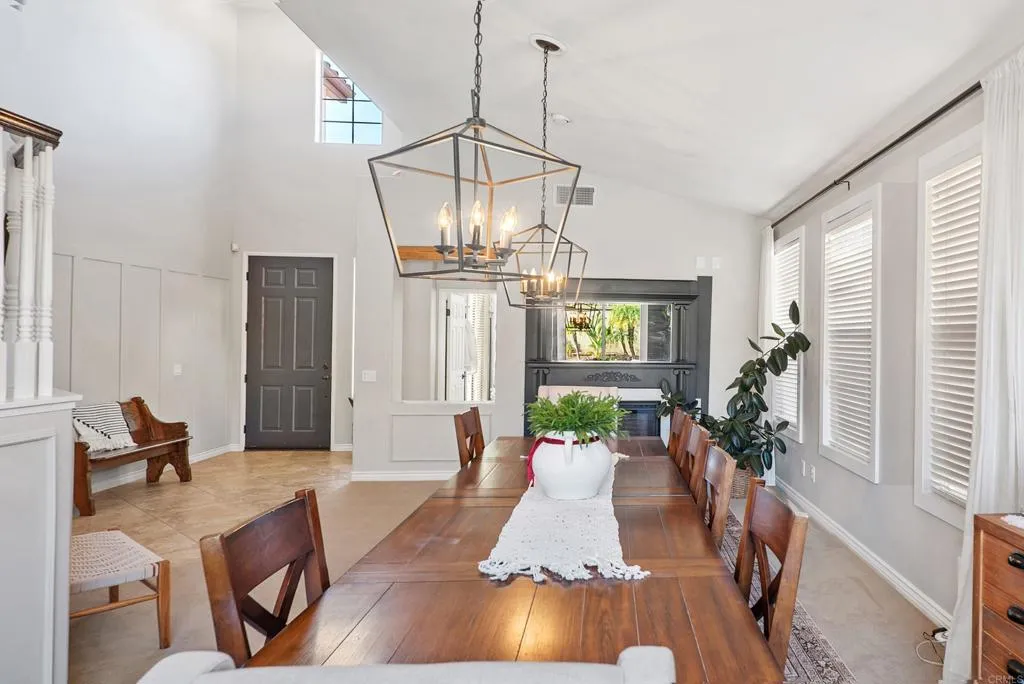 Additional image 17 of 561 Chesterfield Circle, San Marcos, CA 92069