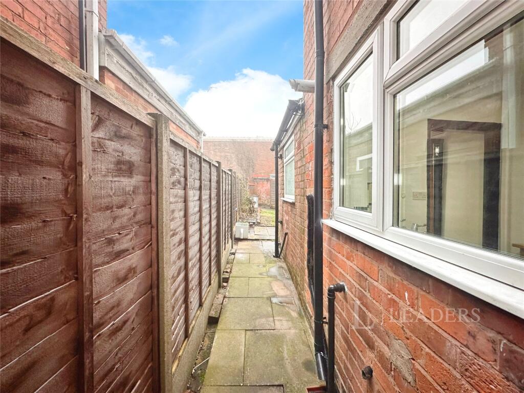 Additional image 14 of Bank Street, B14