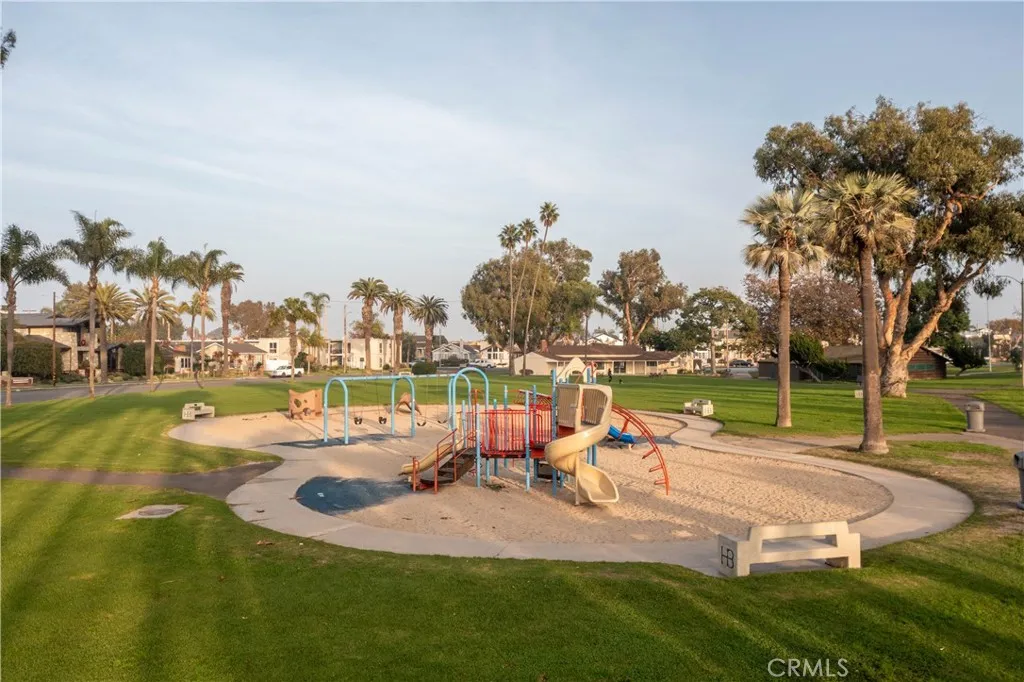 Additional image 111 of 203 Utica Avenue, Huntington Beach, CA 92648
