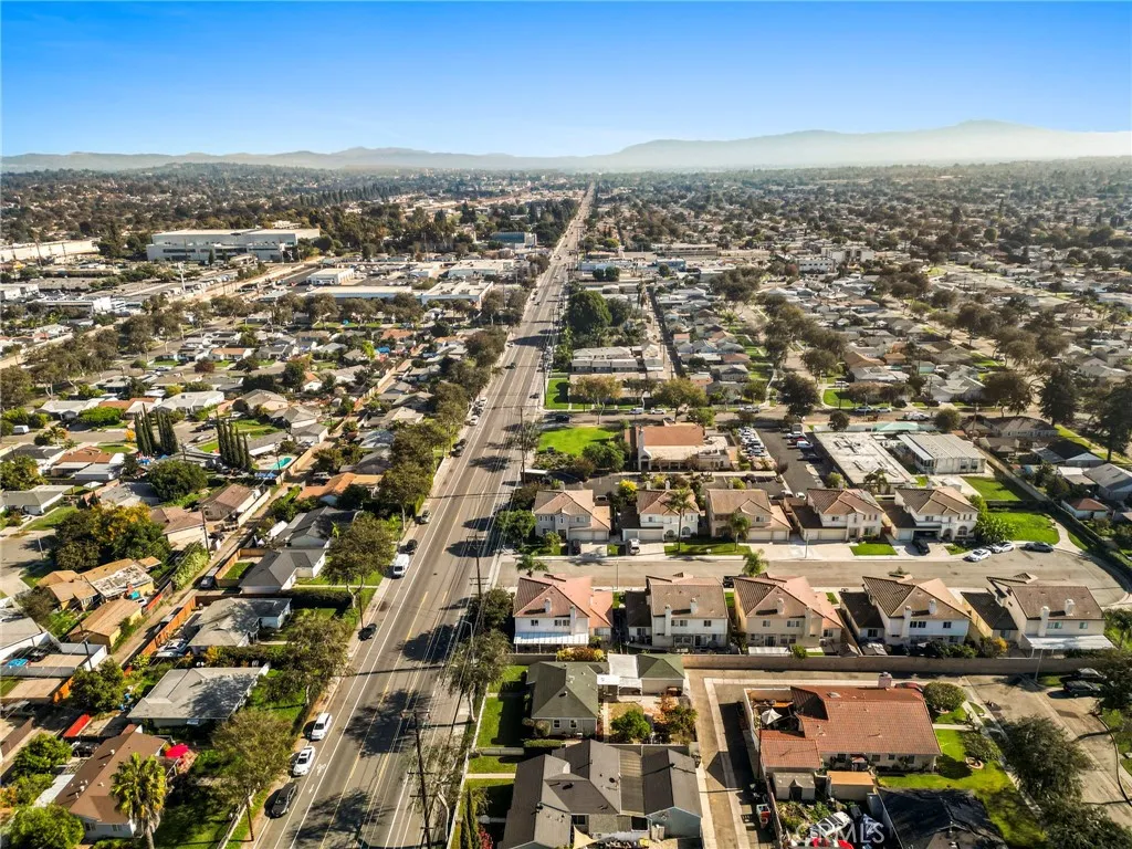 Additional image 41 of 2100 W Valencia Drive, Fullerton, CA 92833