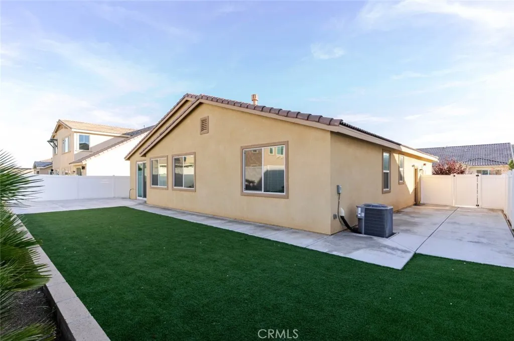 Additional image 33 of 2107 Helconia Court, Palmdale, CA 93551