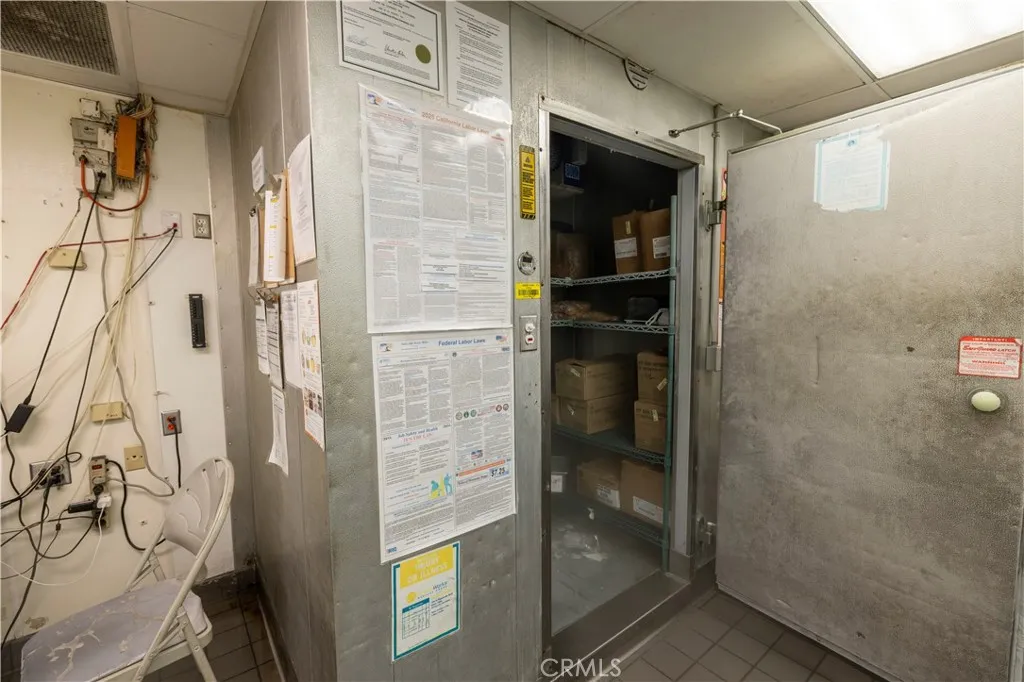 Additional image 68 of 12207 Hawthorne Blvd, Hawthorne, CA 90250