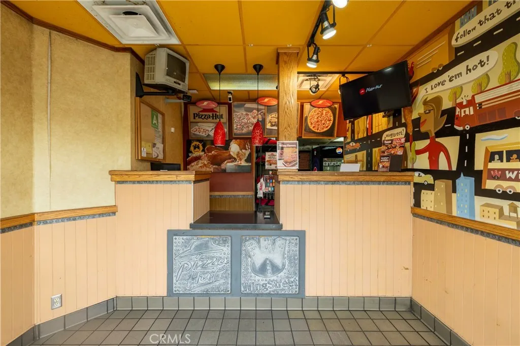 Additional image 15 of 12207 Hawthorne Blvd, Hawthorne, CA 90250