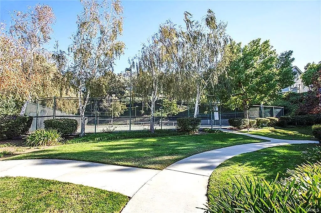 Additional image 35 of 26922 Flo Ln, Canyon Country, CA 91351