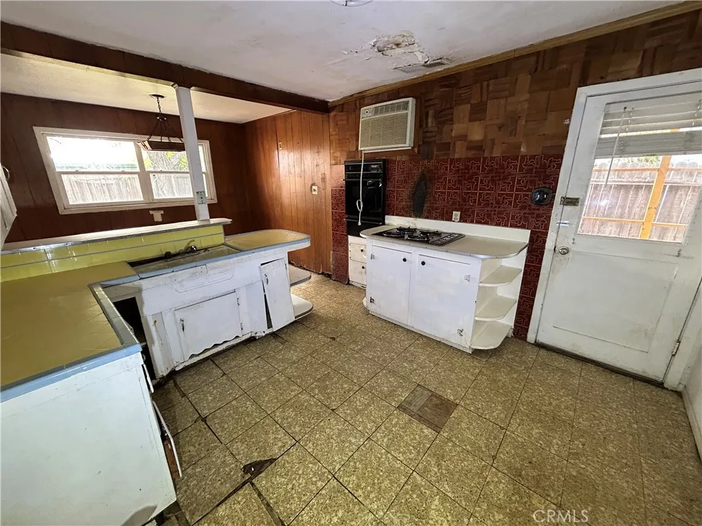 Additional image 9 of 1232 Browning Dr, Sacramento, CA 95815