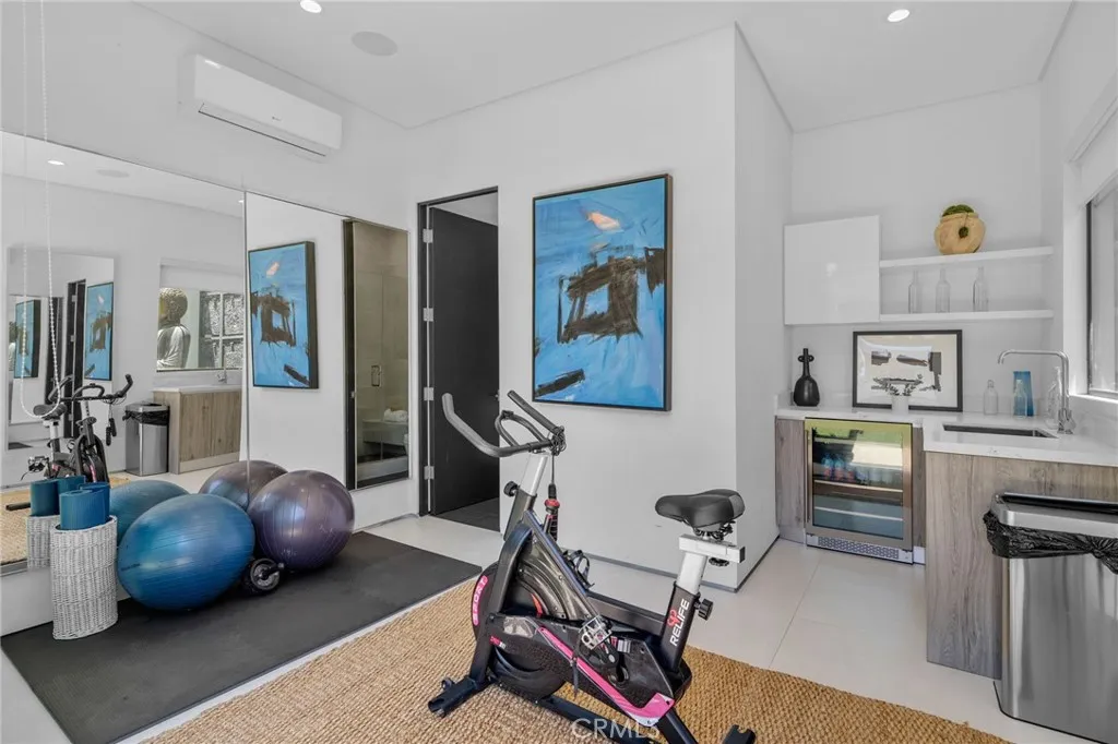 Additional image 53 of 15231 Greenleaf Street, Sherman Oaks, CA 91403