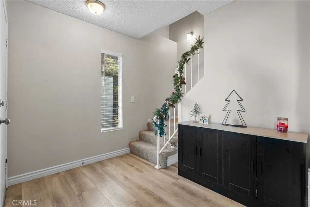 Additional image 65 of 31363 The Old Road Unit A, Castaic, CA 91384