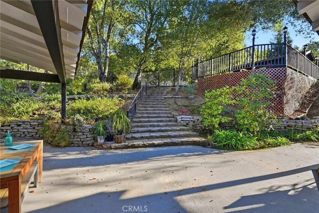 Additional image 54 of 15936 Valley Wood Road, Sherman Oaks, CA 91403