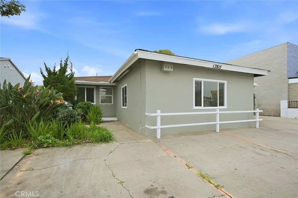 Additional image 4 of 12815 S San Pedro Street, Los Angeles, CA 90061