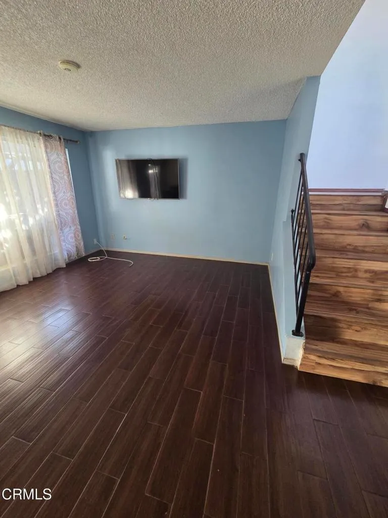 Additional image 46 of 430 W Santa Barbara Street, Santa Paula, CA 93060