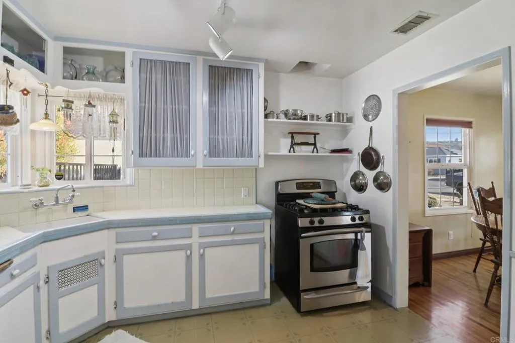 Additional image 42 of 7518 Sturgess Avenue, La Mesa, CA 91941