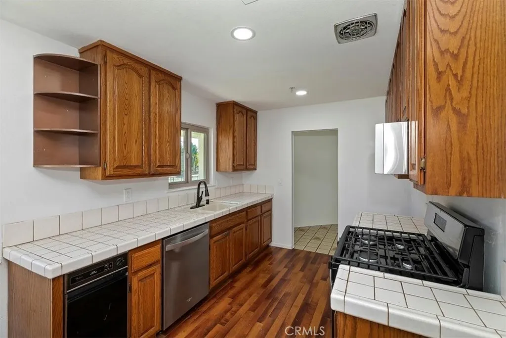 Additional image 104 of 7150 Clydesdale St, Highland, CA 92346