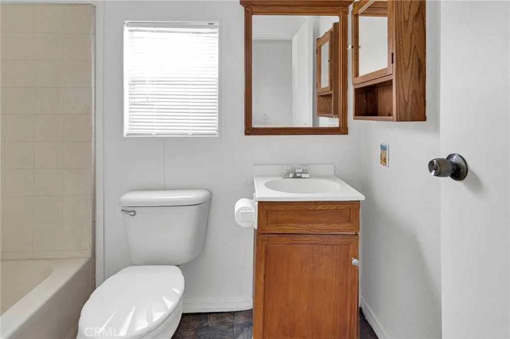 Additional image 20 of 16473 Green Tree Boulevard Unit 21, Victorville, CA 92395