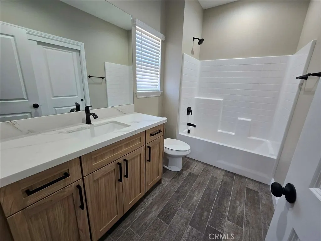 Additional image 48 of 20401 Tonawanda Road, Apple Valley, CA 92307