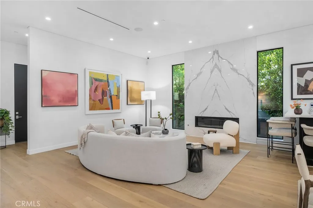 Additional image 4 of 15231 Greenleaf Street, Sherman Oaks, CA 91403