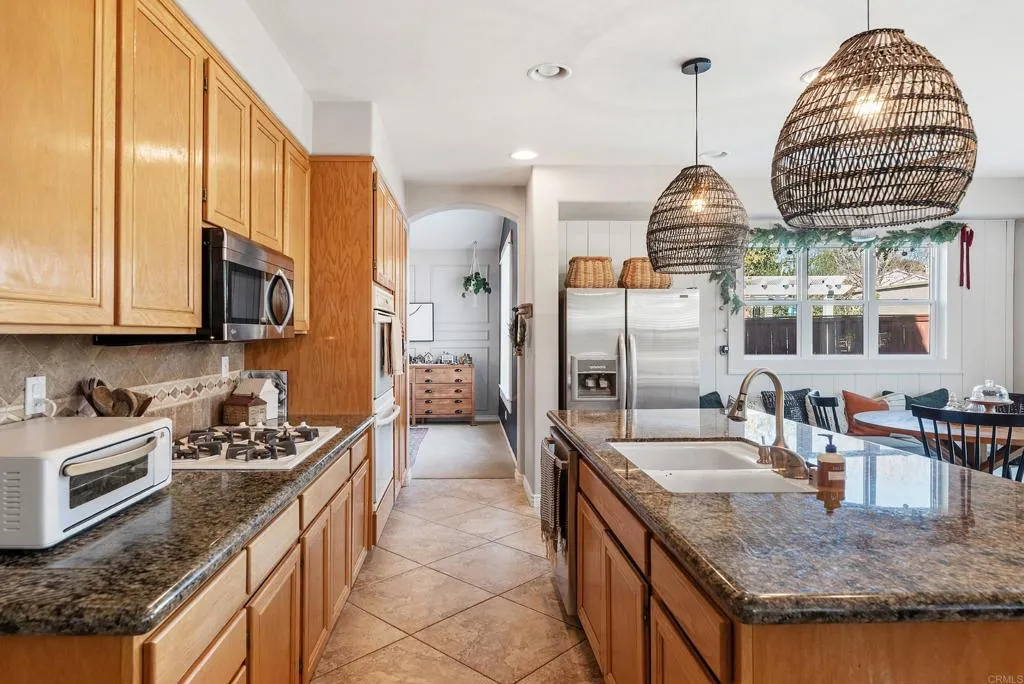 Additional image 94 of 561 Chesterfield Circle, San Marcos, CA 92069