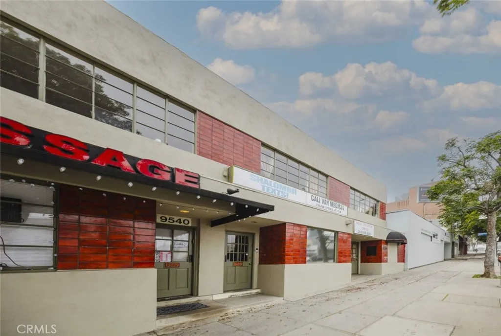 Additional image 11 of 9544 W Pico Boulevard Unit 202, Los Angeles, CA 90035