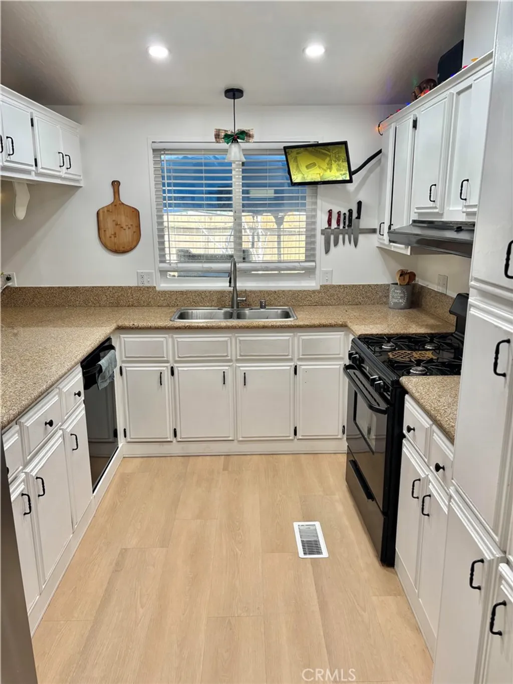 Additional image 4 of 27635 Peridot Way, Castaic, CA 91384