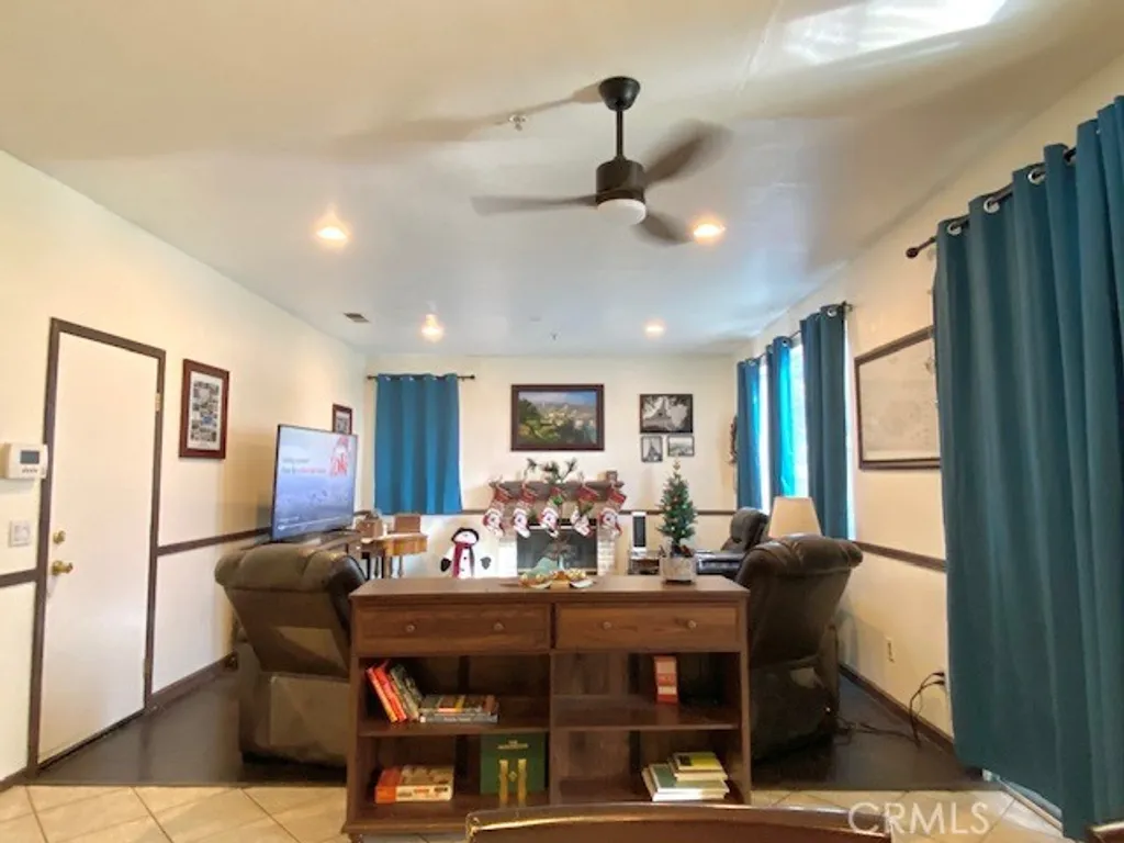 Additional image 34 of 16883 Hazeltine Court, Fontana, CA 92336