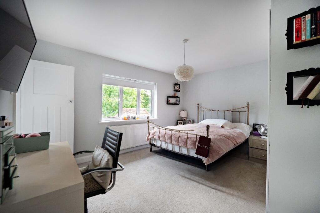 Additional image 9 of Bradmore Way, Brookmans Park, AL9