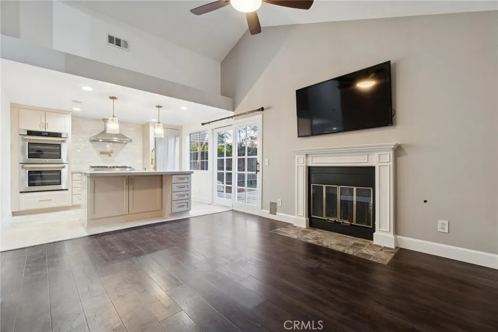 Additional image 22 of 19725 Collins Road, Canyon Country, CA 91351