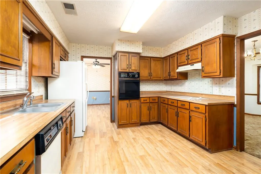 Additional image 43 of 2302 Dobbs Drive, Phenix City, AL 36870