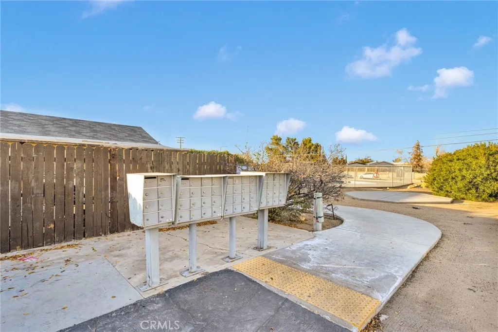 Additional image 26 of 16473 Green Tree Boulevard Unit 21, Victorville, CA 92395