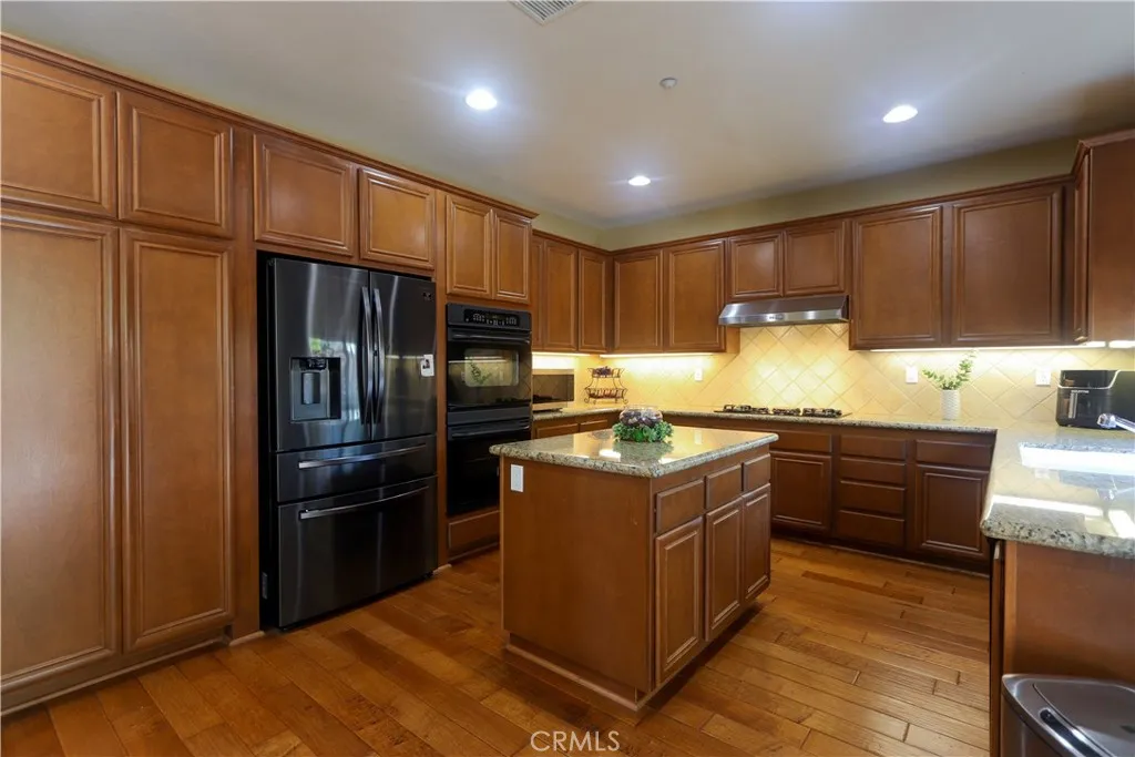 Additional image 72 of 321 Tomko Way, Placentia, CA 92870