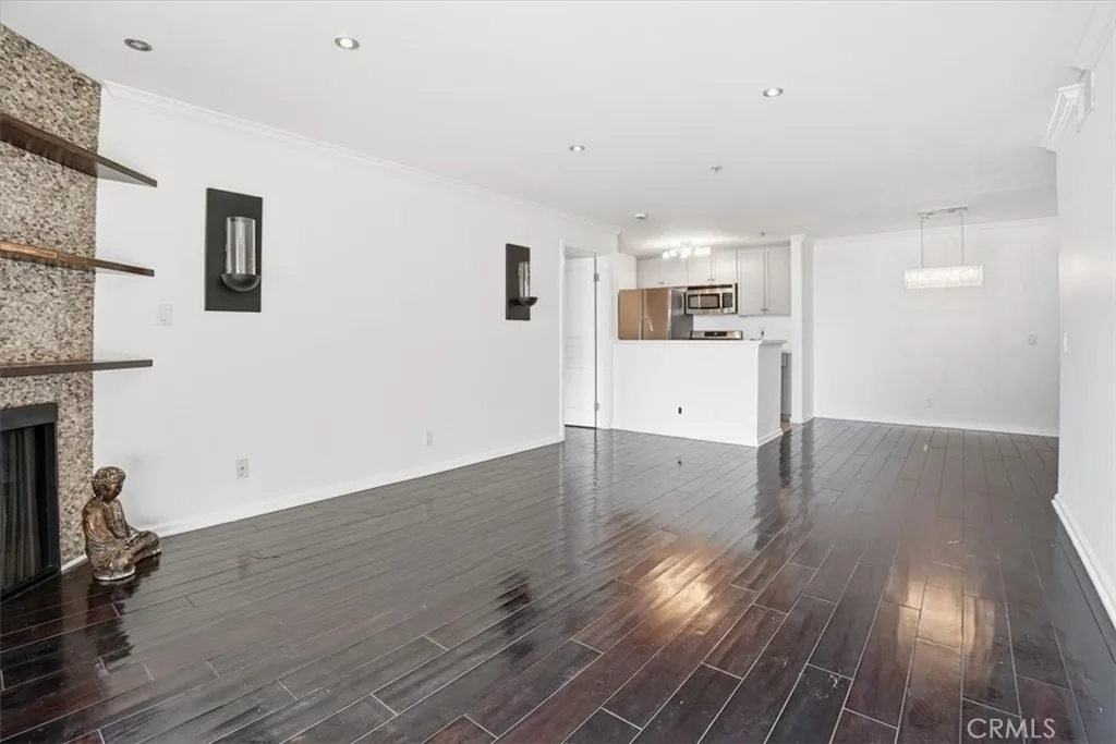 Additional image 56 of 7320 Hawthorn Avenue Unit 108, Los Angeles, CA 90046